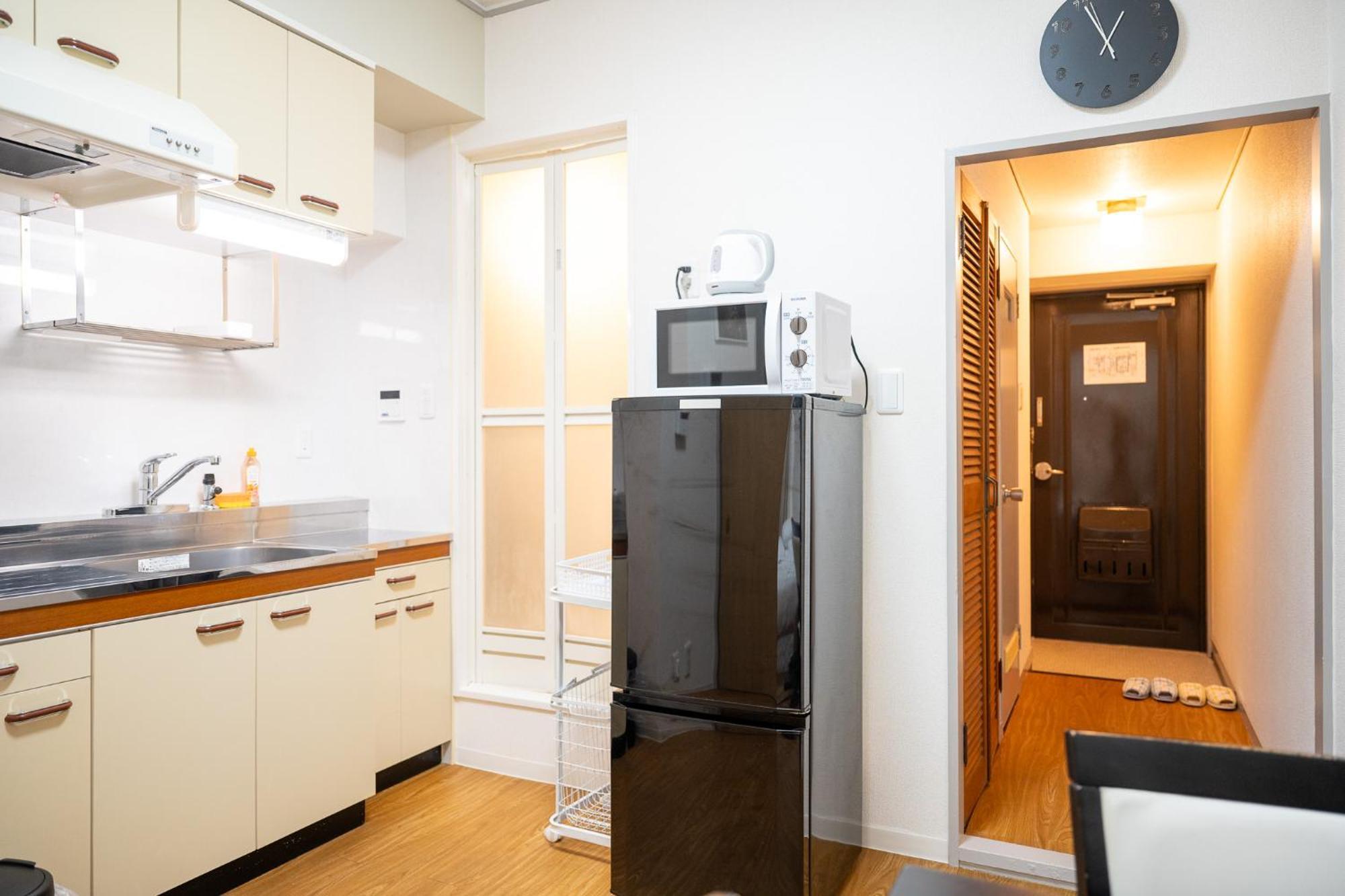 嵐 難波西 民宿 Bed And Breakfast Osaka Exterior photo